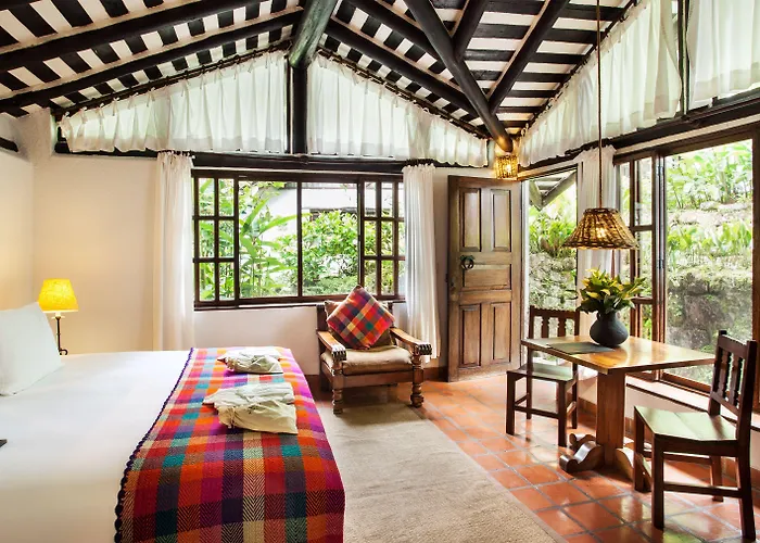 Inkaterra Pueblo 5*